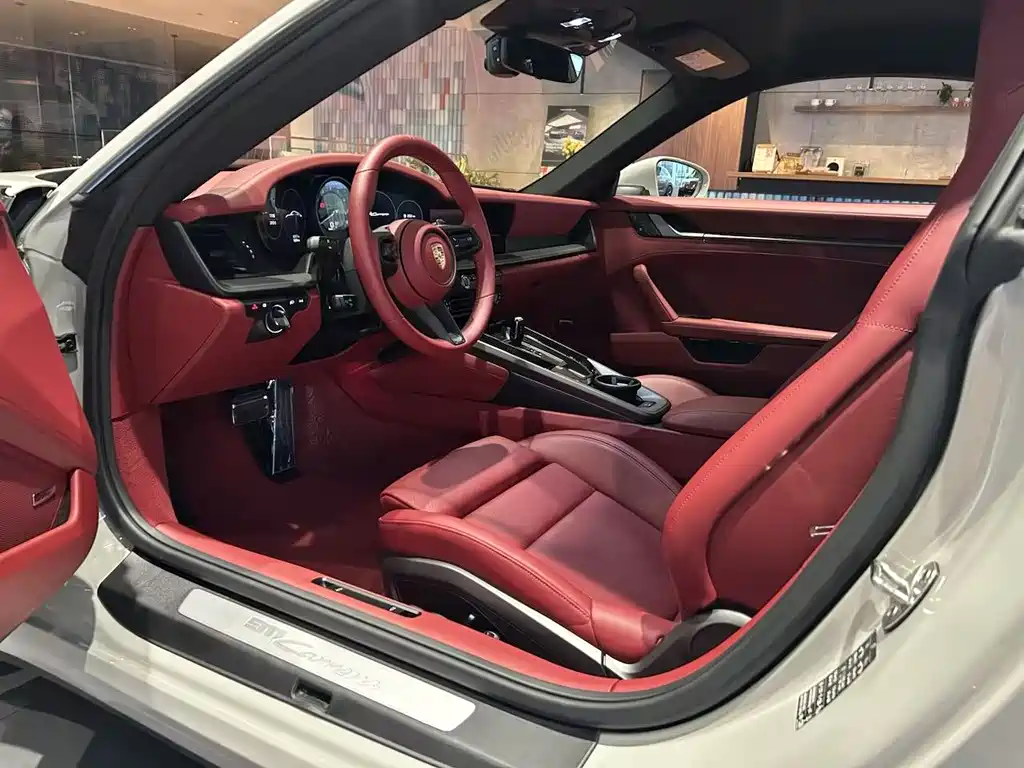 Porsche Porsche 911 2023 Carrera 3.0T 2024 - thumbnail 6