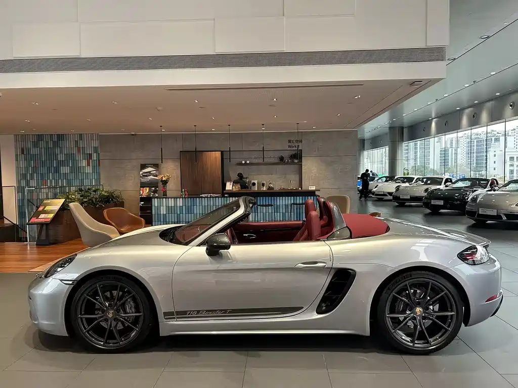 Porsche Porsche 718 2022 Boxster T 2.0T 2023 - thumbnail 2