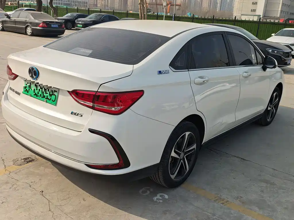 Beijing Auto Beijing EU5 2018 R550 Smart Tide Edition 2020 - thumbnail 4