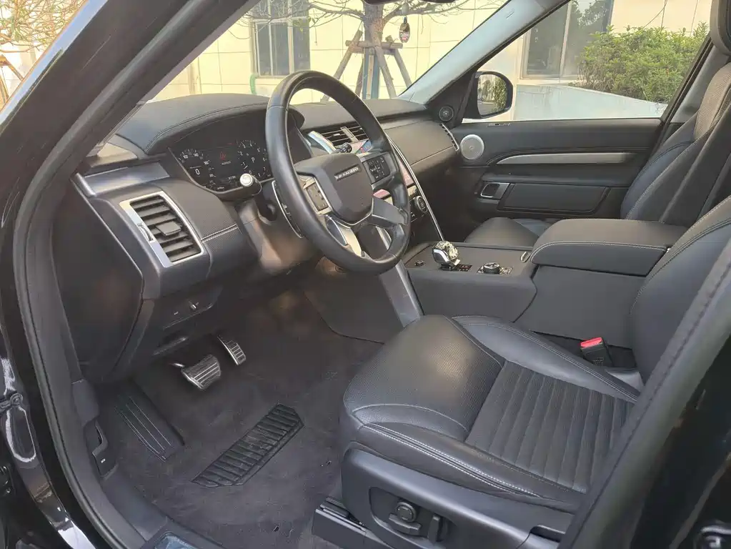 Land Rover Discovery 2023 360PS R-Dynamic S 2023 - thumbnail 8