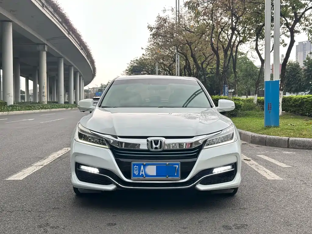 Honda Honda Accord 2016 Hybrid 2.0L EX-L 2018 - thumbnail 2
