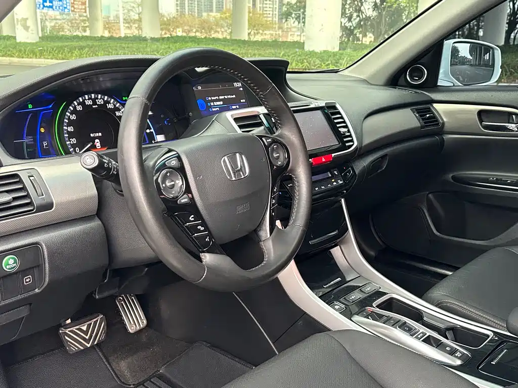 Honda Honda Accord 2016 Hybrid 2.0L EX-L 2018 - thumbnail 5