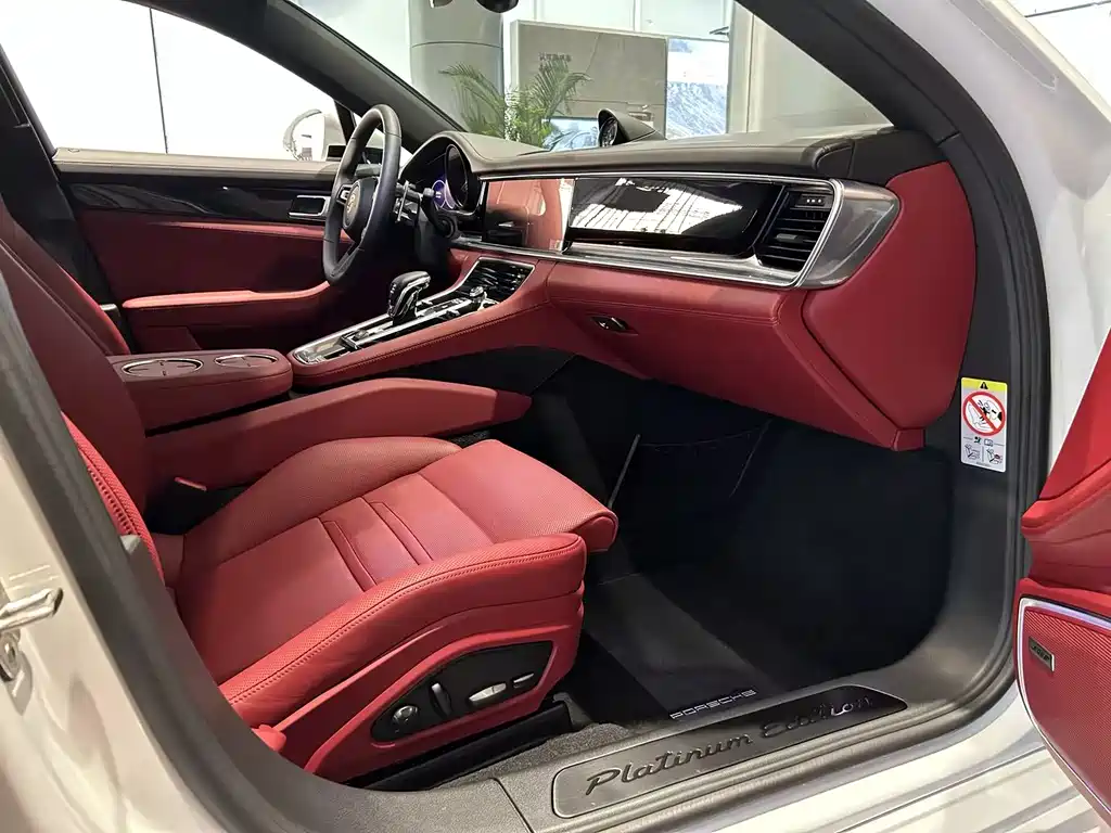 Porsche Panamera 2023 Panamera 2.9T Platinum Edition 2024 - thumbnail 7
