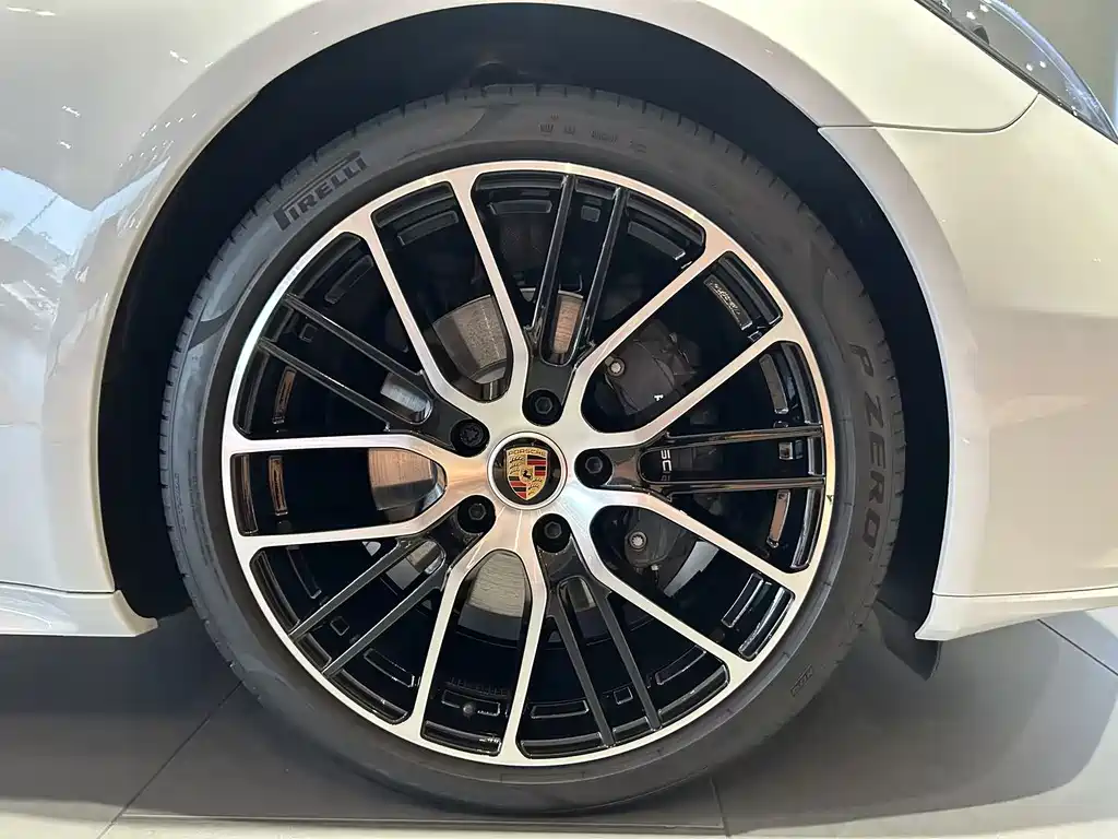 Porsche Panamera 2023 Panamera 2.9T Platinum Edition 2024 - thumbnail 12