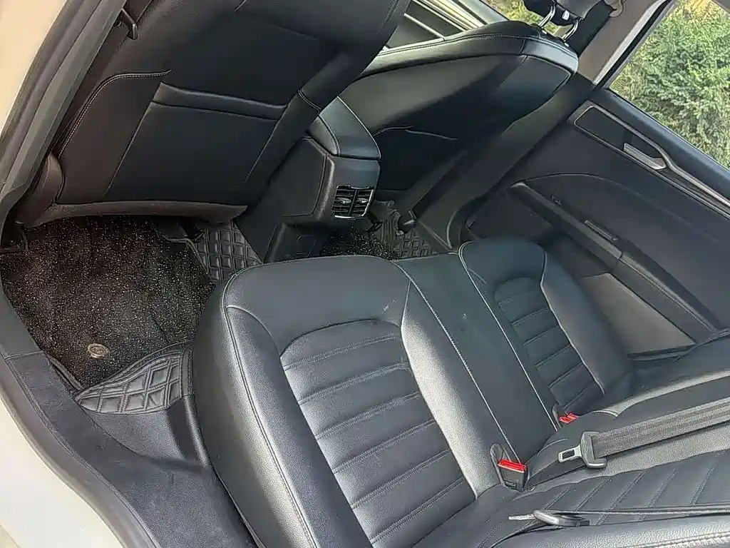 Ford Mondeo 2018 EcoBoost 180 Comfort 2021 - thumbnail 4