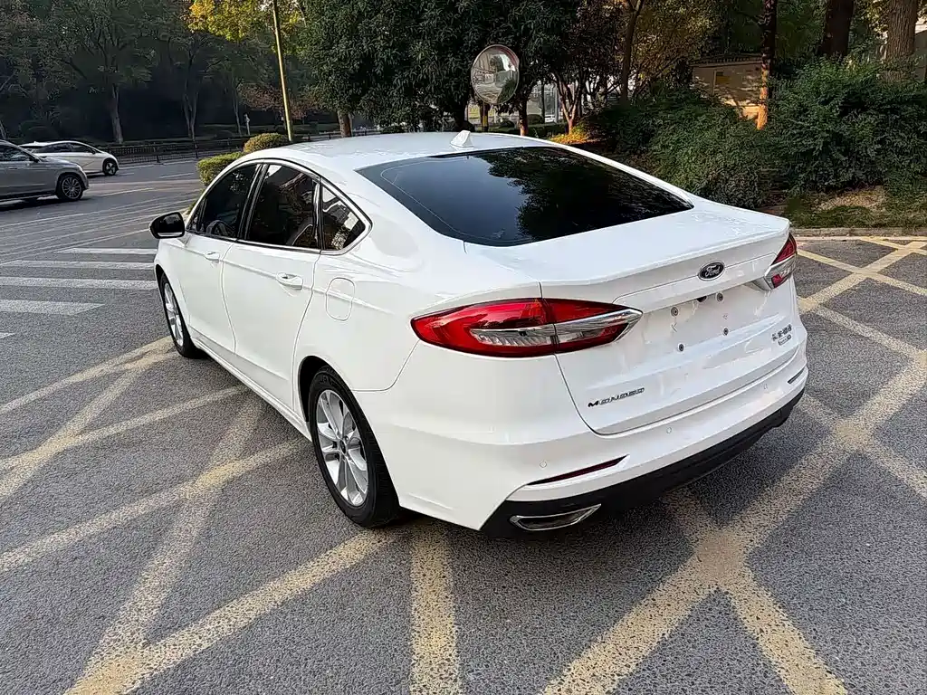 Ford Mondeo 2018 EcoBoost 180 Comfort 2021 - thumbnail 7