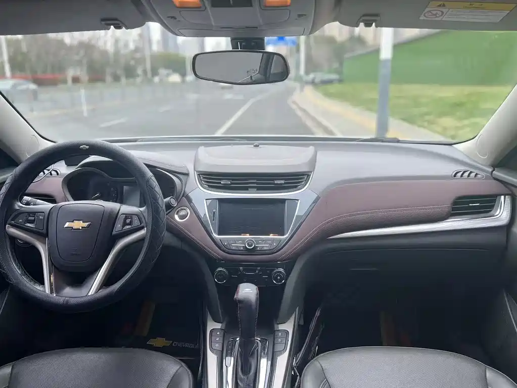 Chevrolet Malibu 2018 530T Automatic Luxury Edition 2019 - thumbnail 15