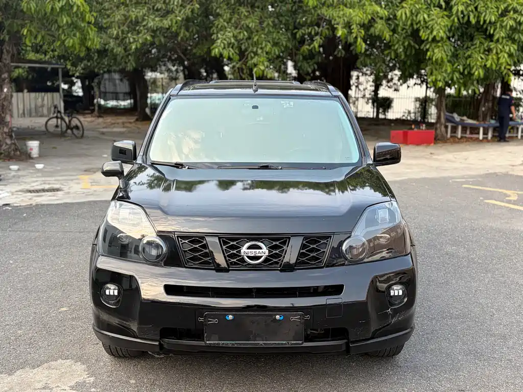 Nissan Nissan X-Trail 2010 2.5L CVT Luxury Edition 4WD 2010 - thumbnail 2
