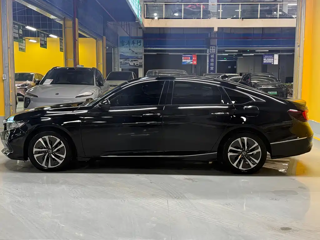 Honda Honda Accord 2022 Hybrid 2.0L锐领版 2023 - thumbnail 4