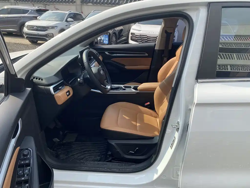 Geely Auto Geely Emgrand 2025 Model Year 4th Generation 1.5L CVT Flagship Edition 2024 - thumbnail 9