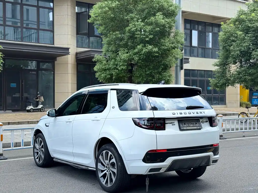 Land Rover Discovery Sport 2022 MY 249PS R-Dynamic SE Performance Tech Edition 5-seat 2022 - thumbnail 6