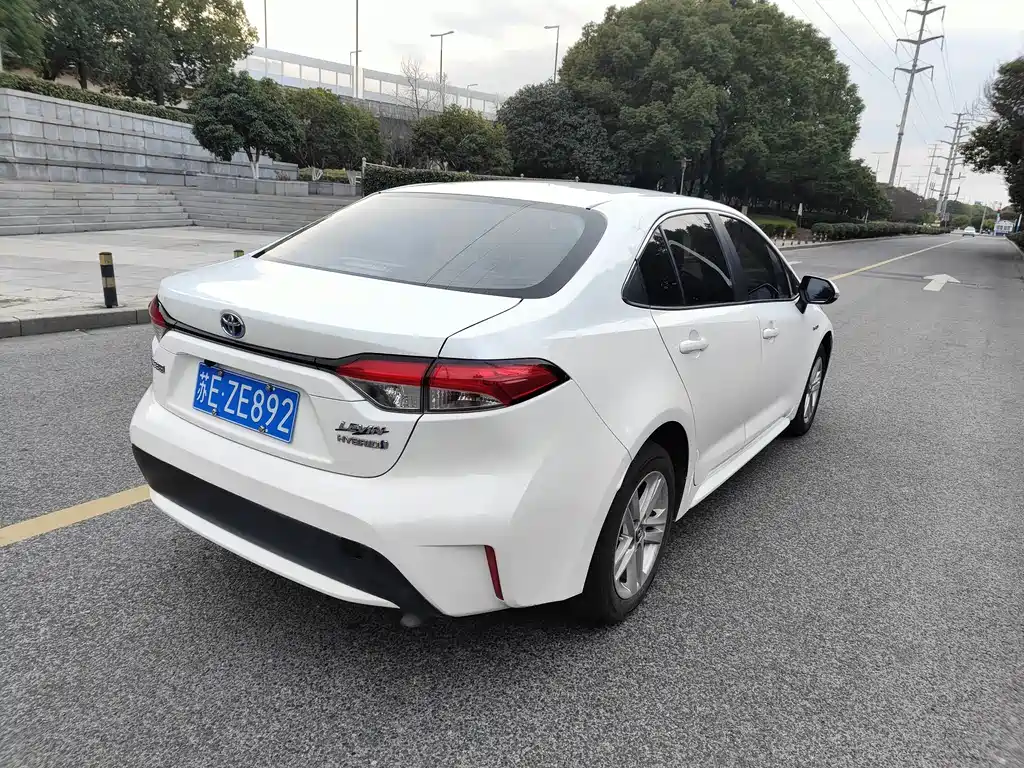 Toyota Toyota Corolla 2022 Hybrid 1.8H E-CVT Advanced Edition 2022 - thumbnail 4