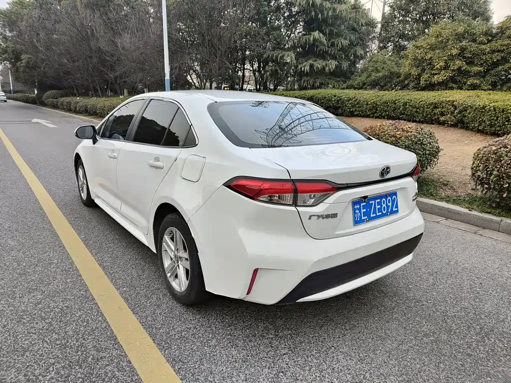 Toyota Toyota Corolla 2022 Hybrid 1.8H E-CVT Advanced Edition 2022 - thumbnail 6