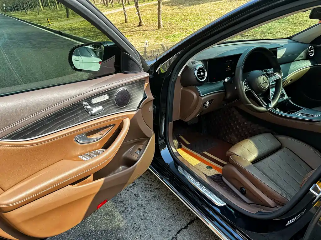 Mercedes-Benz Mercedes-Benz E-Class 2023 E 260 L 2023 - thumbnail 5