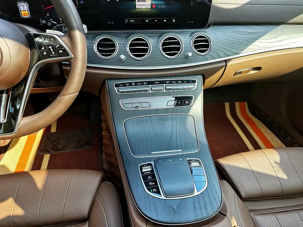 Mercedes-Benz Mercedes-Benz E-Class 2023 E 260 L 2023 - thumbnail 13