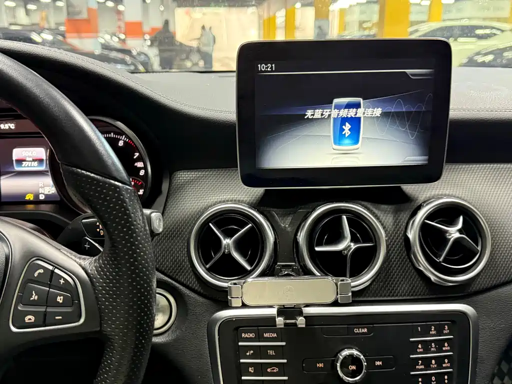 Mercedes-Benz Mercedes-Benz GLA 2018 GLA 220 4MATIC Sport 2019 - thumbnail 17