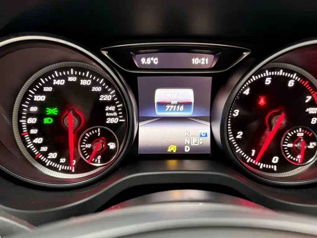 Mercedes-Benz Mercedes-Benz GLA 2018 GLA 220 4MATIC Sport 2019 - thumbnail 18