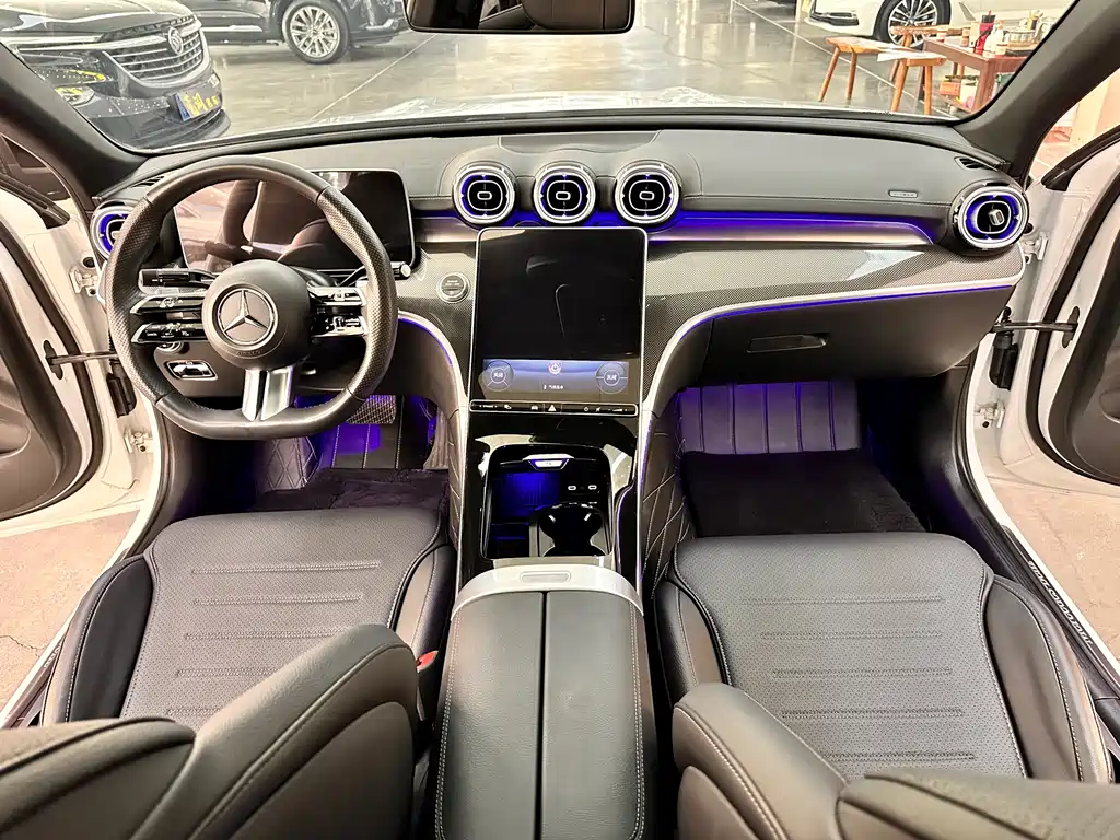 Mercedes-Benz Mercedes-Benz C-Class 2023 Facelift C 260 L Night Sport Edition 2023 - thumbnail 10