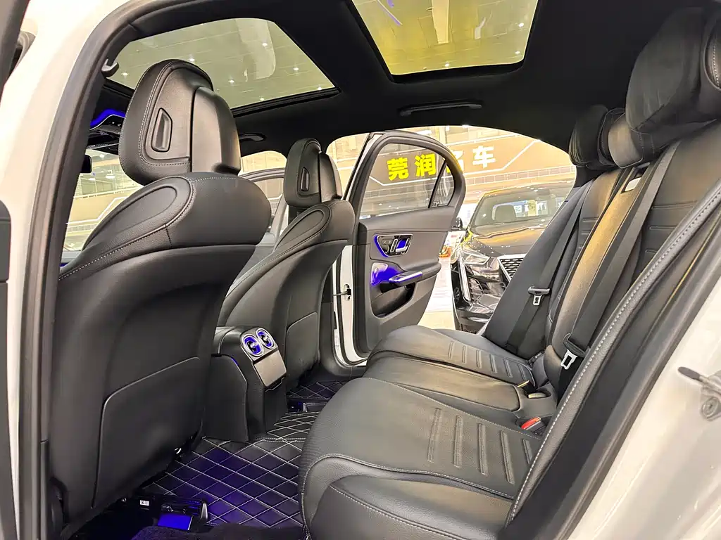 Mercedes-Benz Mercedes-Benz C-Class 2023 Facelift C 260 L Night Sport Edition 2023 - thumbnail 13