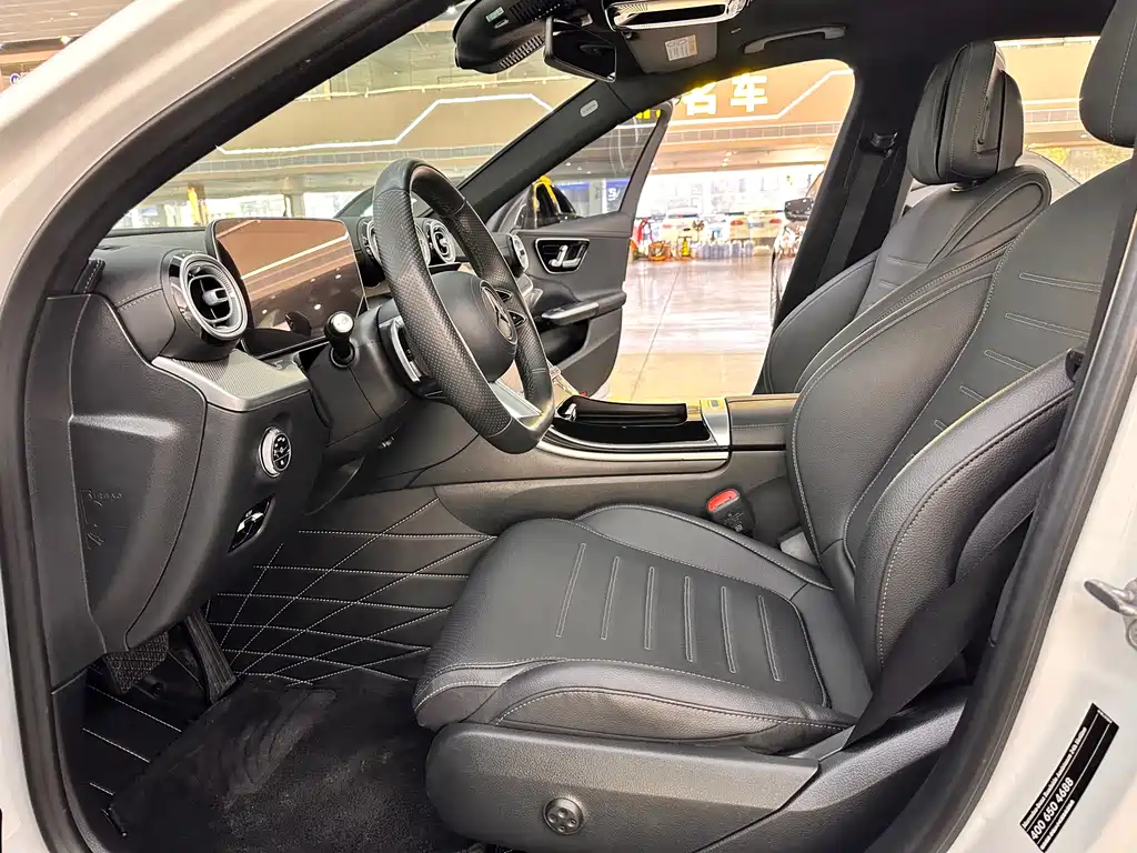 Mercedes-Benz Mercedes-Benz C-Class 2023 Facelift C 260 L Night Sport Edition 2023 - thumbnail 15