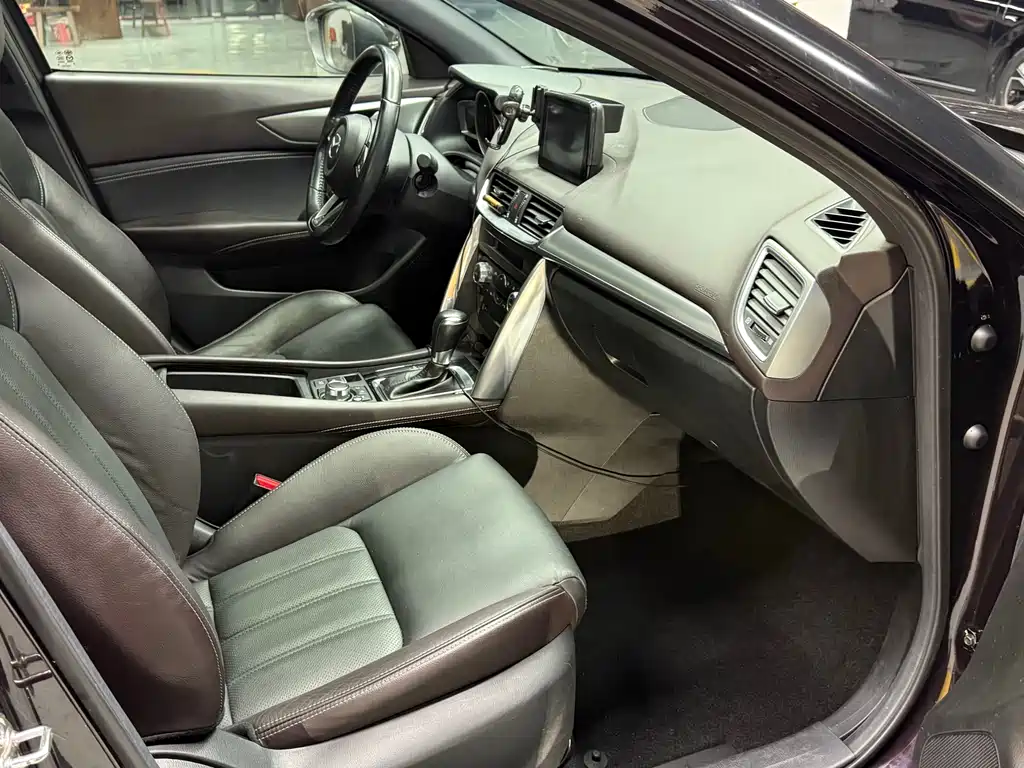 Mazda Mazda CX-4 2018 2.0L Automatic 2WD Smart Tech Edition China VI 2018 - thumbnail 12
