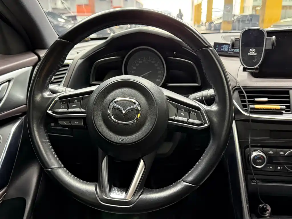 Mazda Mazda CX-4 2018 2.0L Automatic 2WD Smart Tech Edition China VI 2018 - thumbnail 15