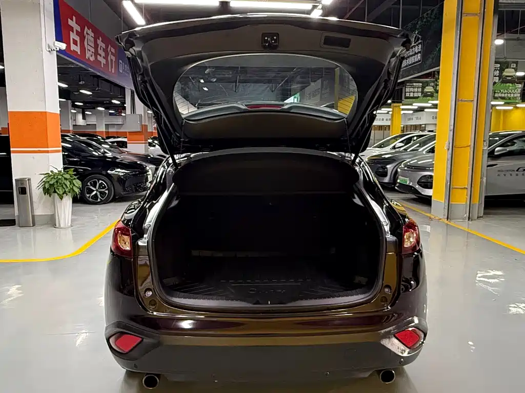 Mazda Mazda CX-4 2018 2.0L Automatic 2WD Smart Tech Edition China VI 2018 - thumbnail 20