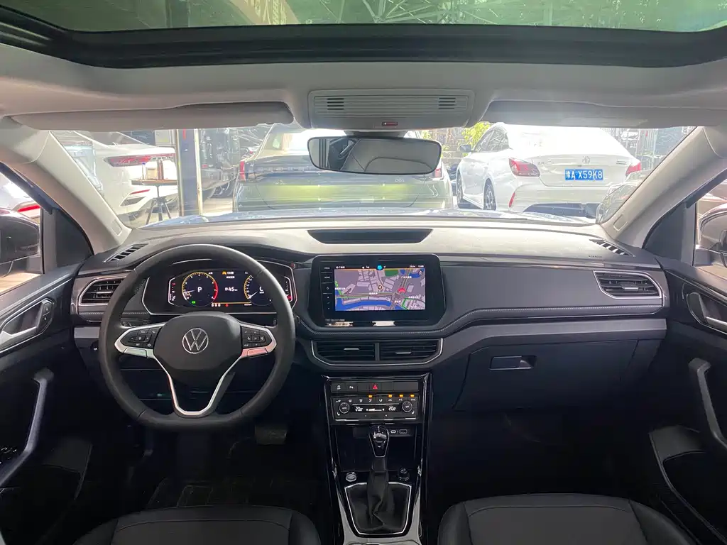 Volkswagen Tharu 2025 New Sharp 300TSI Sharp Enjoy Edition 2024 - thumbnail 6