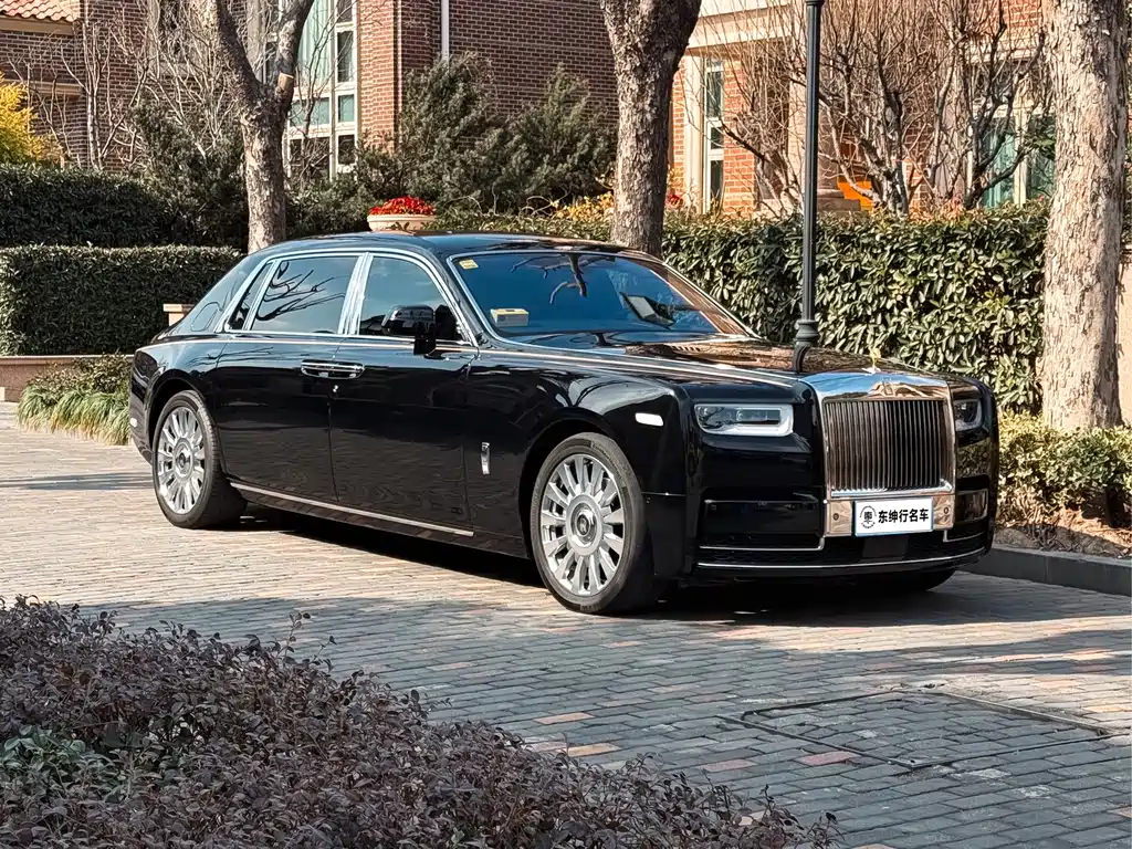 Rolls-Royce Phantom 2018 6.7T Extended Wheelbase 2020 - thumbnail 3