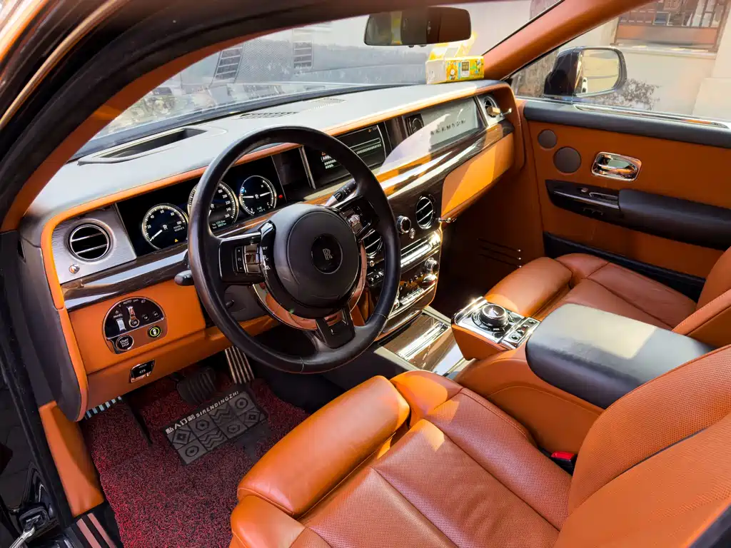 Rolls-Royce Phantom 2018 6.7T Extended Wheelbase 2020 - thumbnail 7