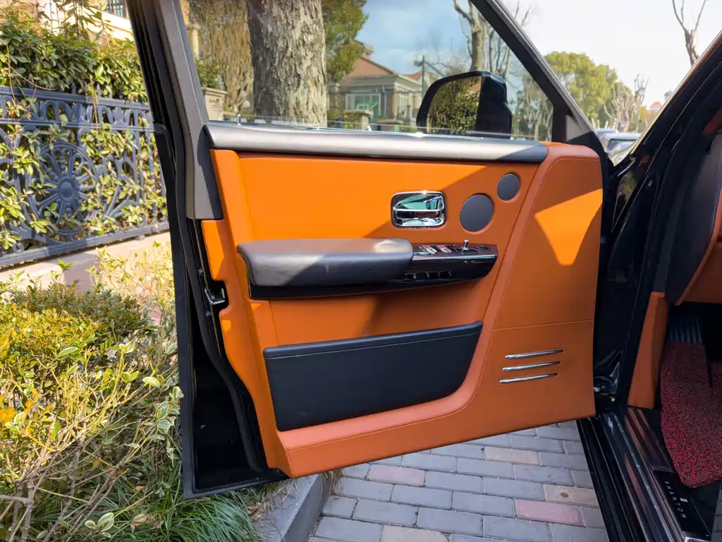 Rolls-Royce Phantom 2018 6.7T Extended Wheelbase 2020 - thumbnail 8