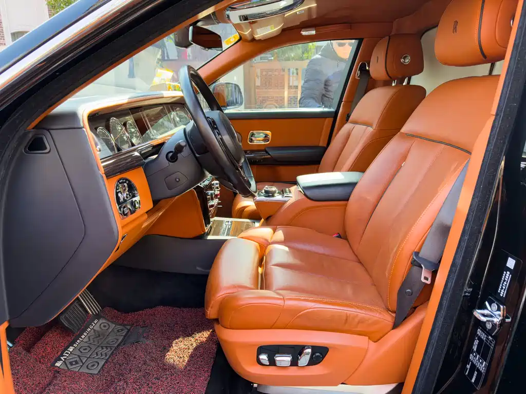 Rolls-Royce Phantom 2018 6.7T Extended Wheelbase 2020 - thumbnail 9