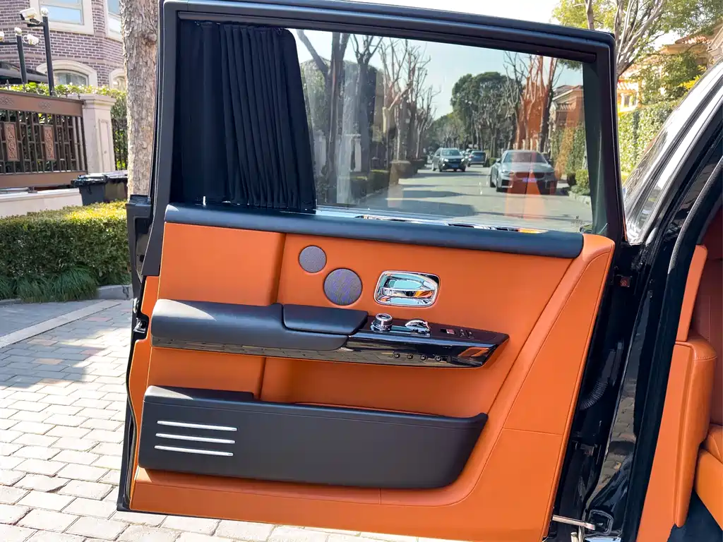 Rolls-Royce Phantom 2018 6.7T Extended Wheelbase 2020 - thumbnail 20