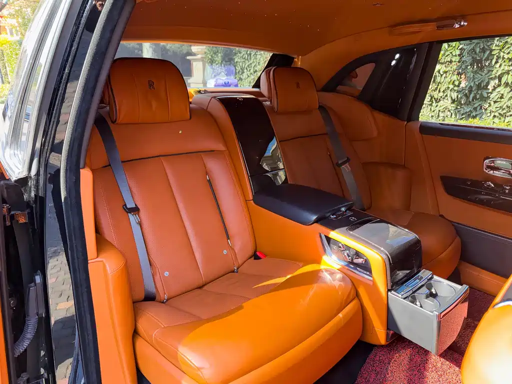 Rolls-Royce Phantom 2018 6.7T Extended Wheelbase 2020 - thumbnail 21