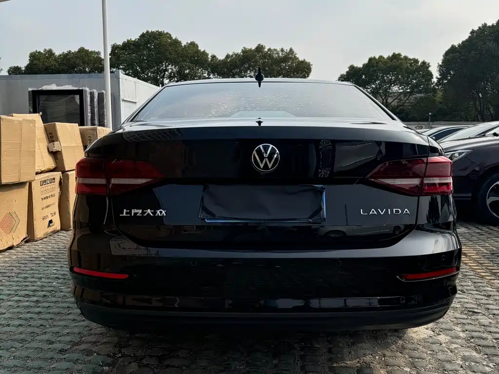 Volkswagen Volkswagen Lavida 2021 1.5L Automatic Fashion Edition 2021 - thumbnail 15