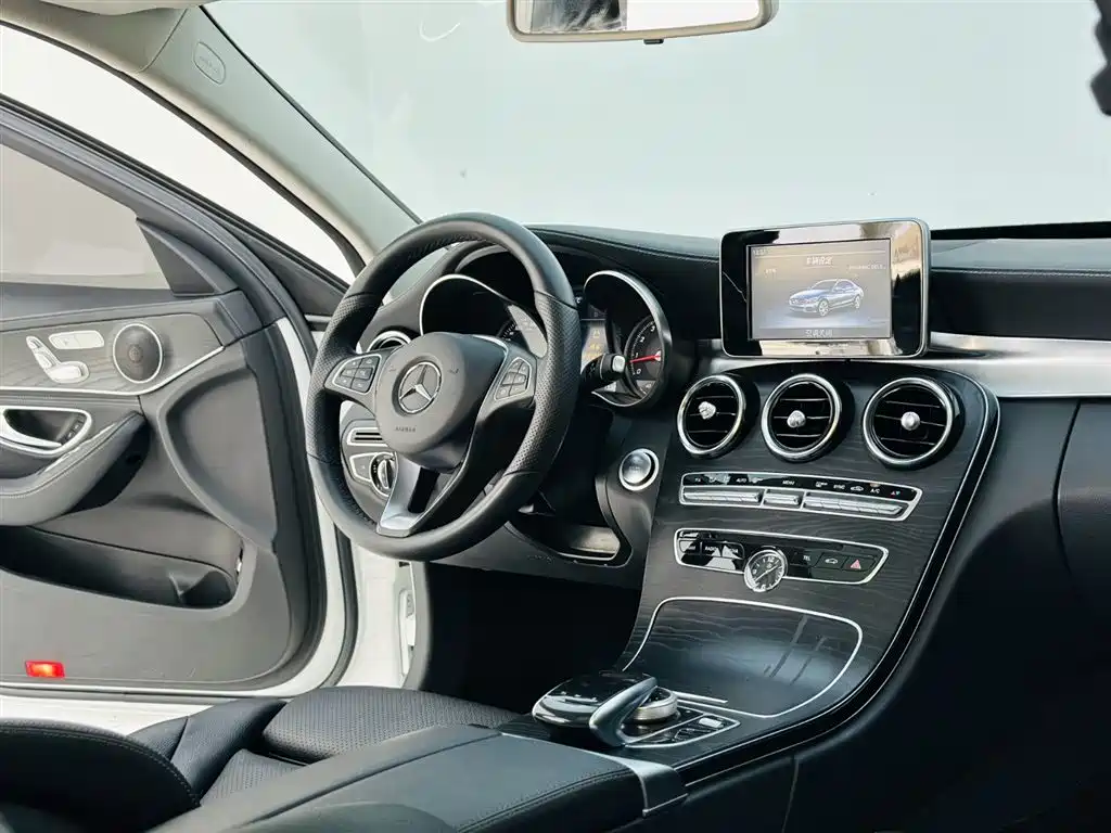 Mercedes-Benz Mercedes-Benz C-Class 2017 C 200 L Sport Edition 2017 - thumbnail 16