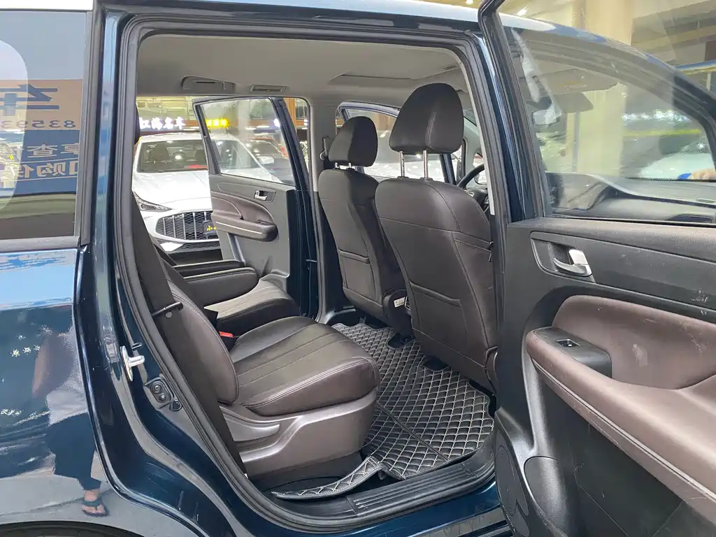 GAC Trumpchi GAC Trumpchi M6 2019 270T Automatic Luxury Edition (Seven Seats) China V 2019 - thumbnail 9