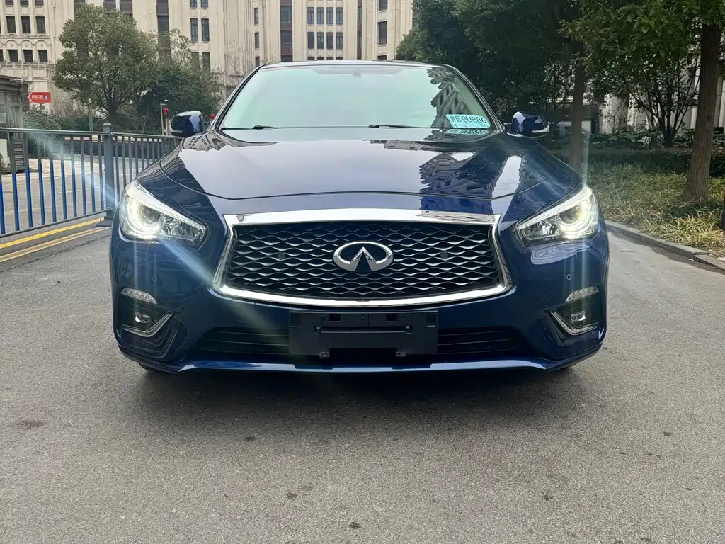 Infiniti Infiniti Q50L 2018 2.0T Comfort Edition China V 2018 - thumbnail 2