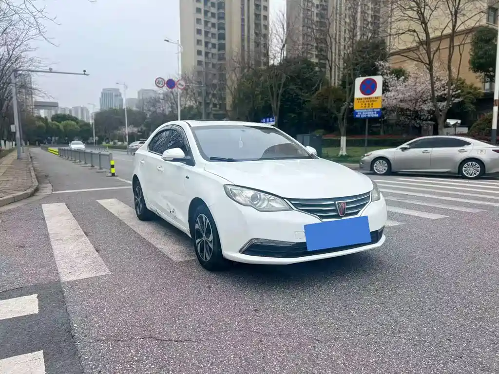 Roewe Roewe 360 2017 1.5L Automatic Luxury Edition 2017 - thumbnail 8