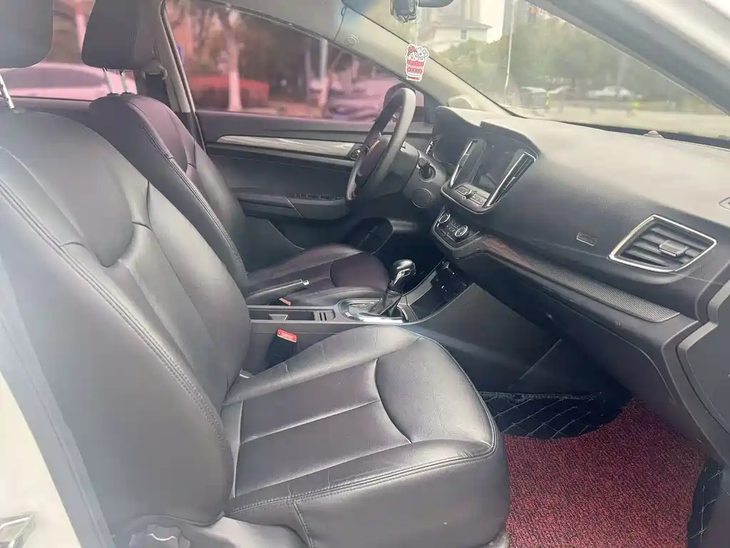 Roewe Roewe 360 2017 1.5L Automatic Luxury Edition 2017 - thumbnail 9