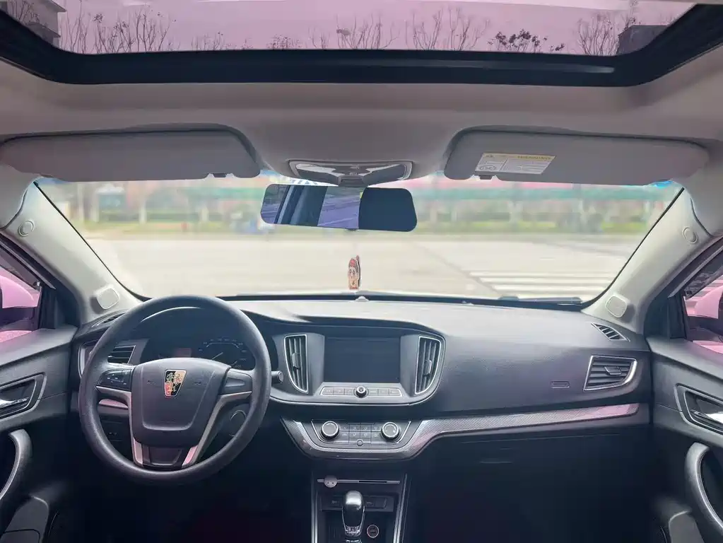 Roewe Roewe 360 2017 1.5L Automatic Luxury Edition 2017 - thumbnail 17