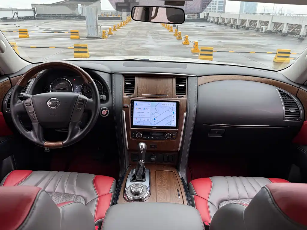 Nissan Nissan Patrol 2018 4.0L Premium 2020 - thumbnail 11