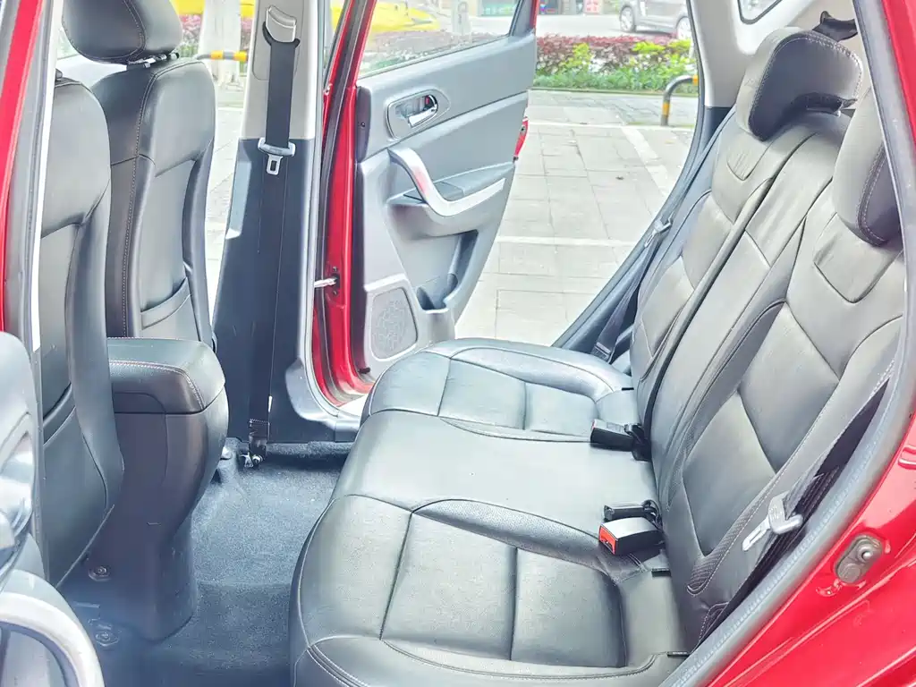 Changan Changan CS35 2015 1.6L Automatic Luxury Edition China IV 2015 - thumbnail 9