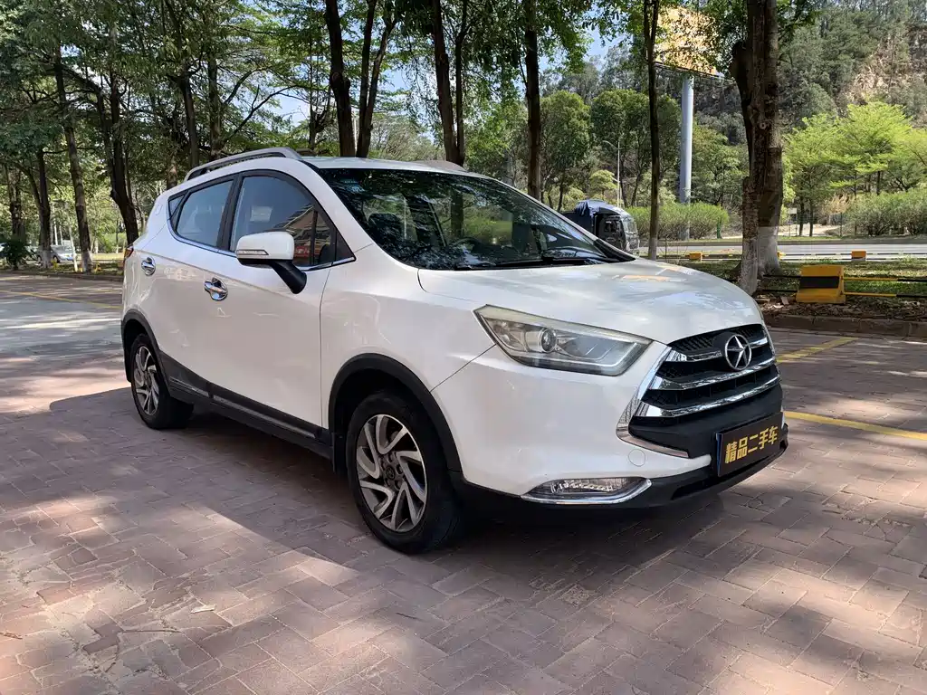 Jianghuai Automobile Group Rui Feng S3 2016 1.5L CVT Luxury Intelligent Edition 2016 - thumbnail 8