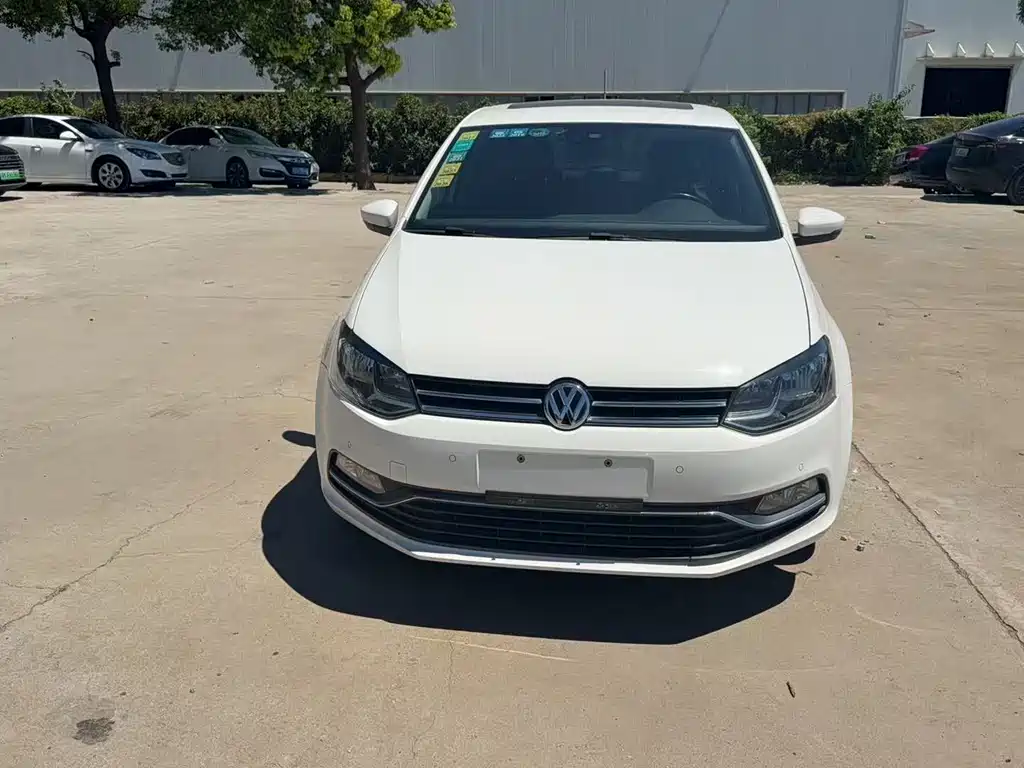 Volkswagen Volkswagen Polo 2014 1.6L Automatic Comfort Edition 2014