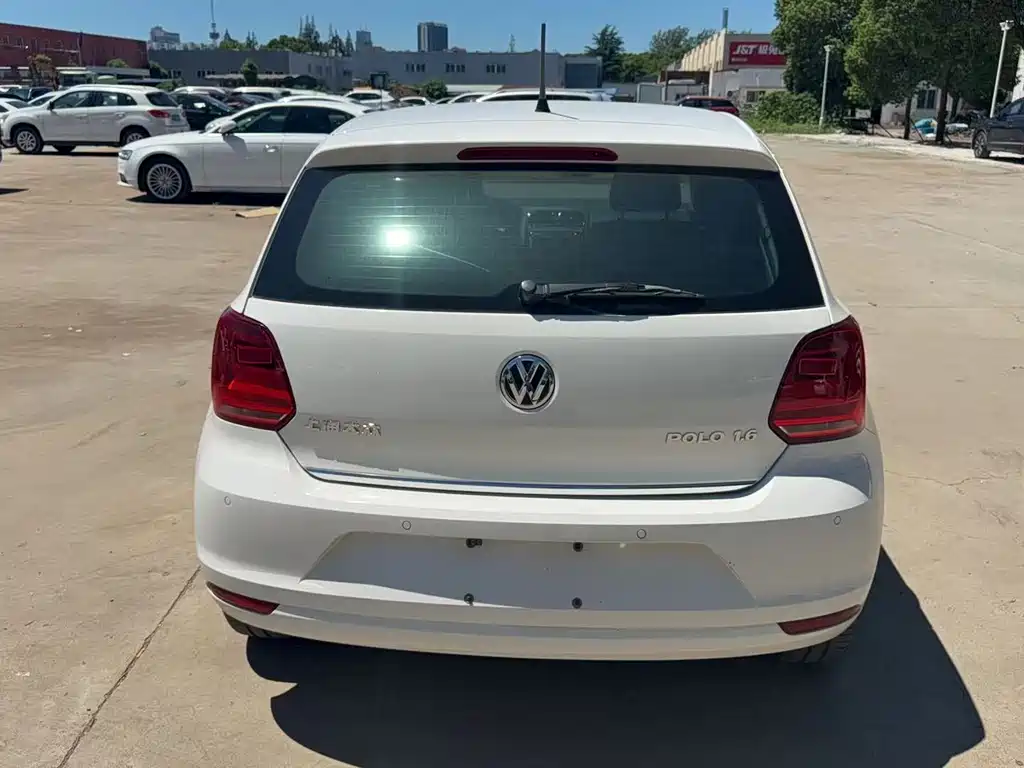 Volkswagen Volkswagen Polo 2014 1.6L Automatic Comfort Edition 2014 - thumbnail 8