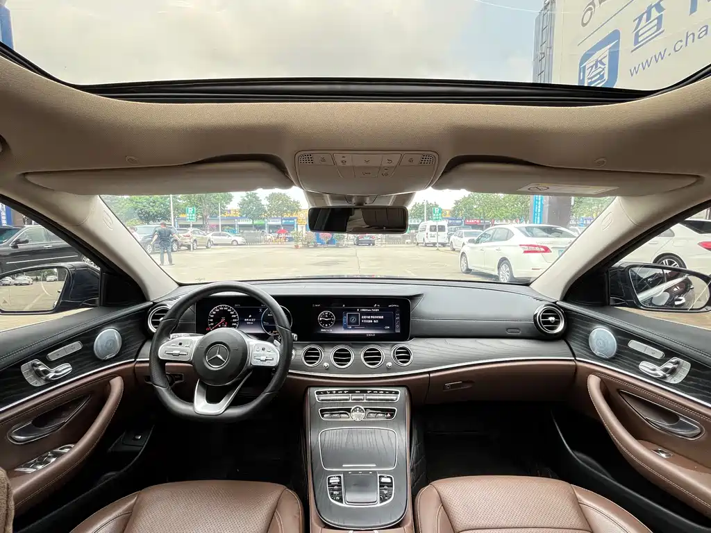 Mercedes-Benz Mercedes-Benz E-Class 2020 Model Year Facelift E 300 L Sport Exclusive Edition 2020 - thumbnail 10