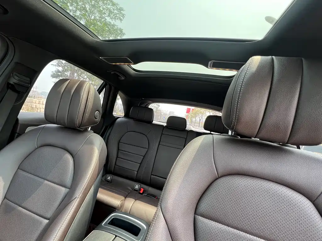 Mercedes-Benz Mercedes-Benz GLC 2021 GLC 260 L 4MATIC Sport Edition 2021 - thumbnail 15