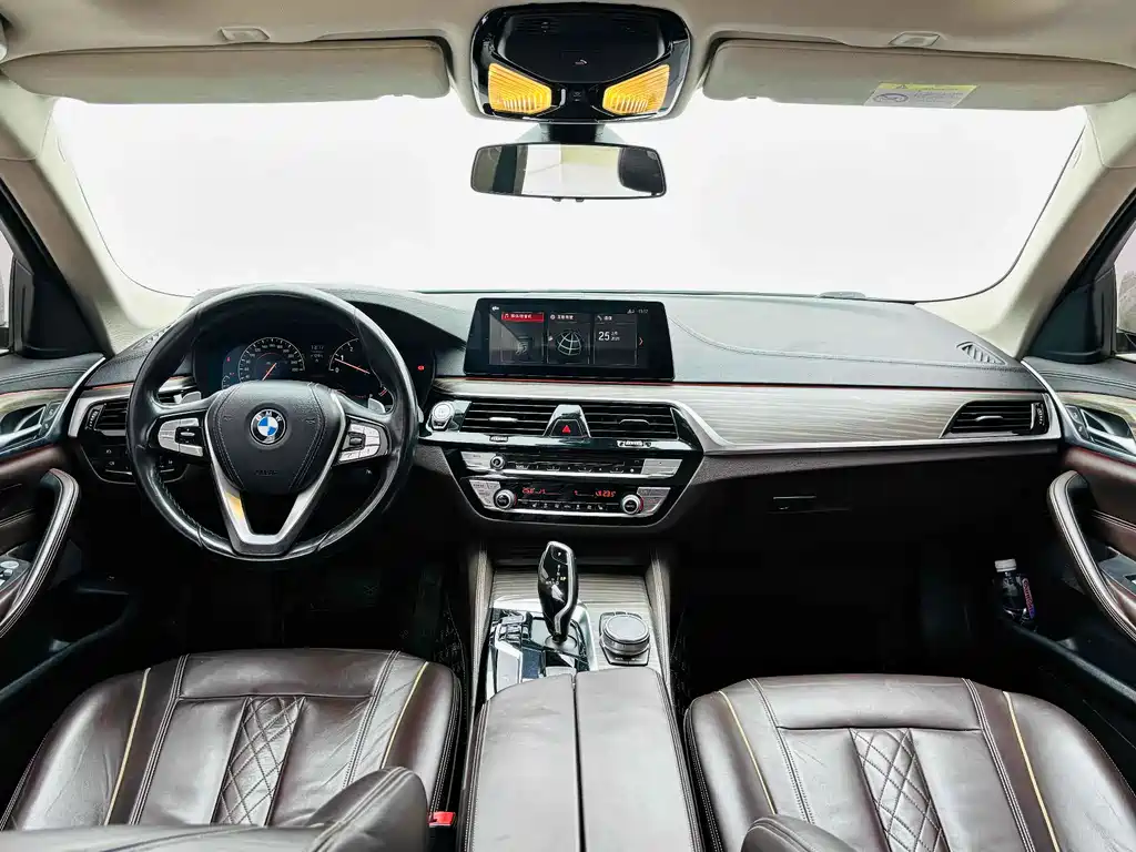 BMW BMW 5 Series 2018 530Li Luxury Package 2018 - thumbnail 13