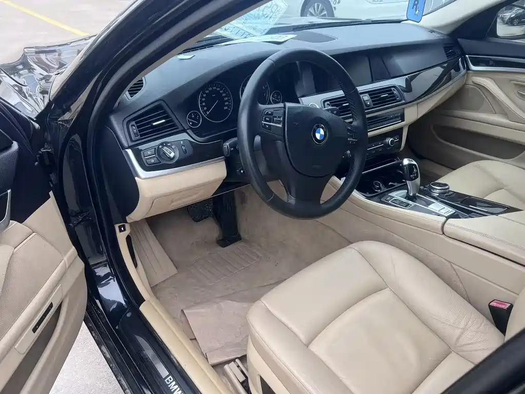 BMW BMW 5 Series 2013 525Li Leading Edition 2013 - thumbnail 10